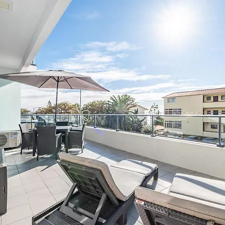 Blue Paradise * Caniço