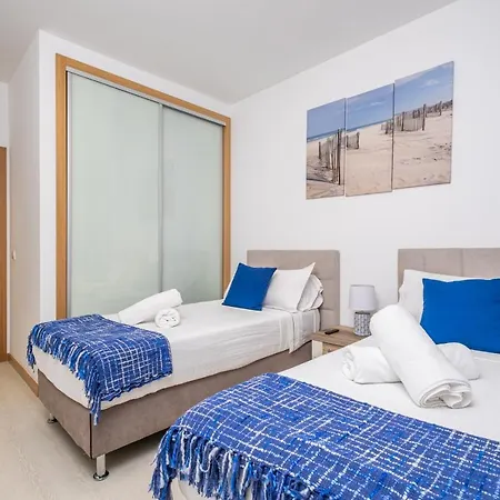 Apartment Blue Paradise